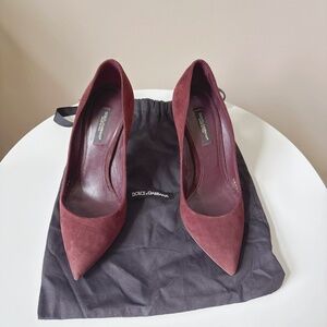 Dolce & Gabbana burgundy suede pumps